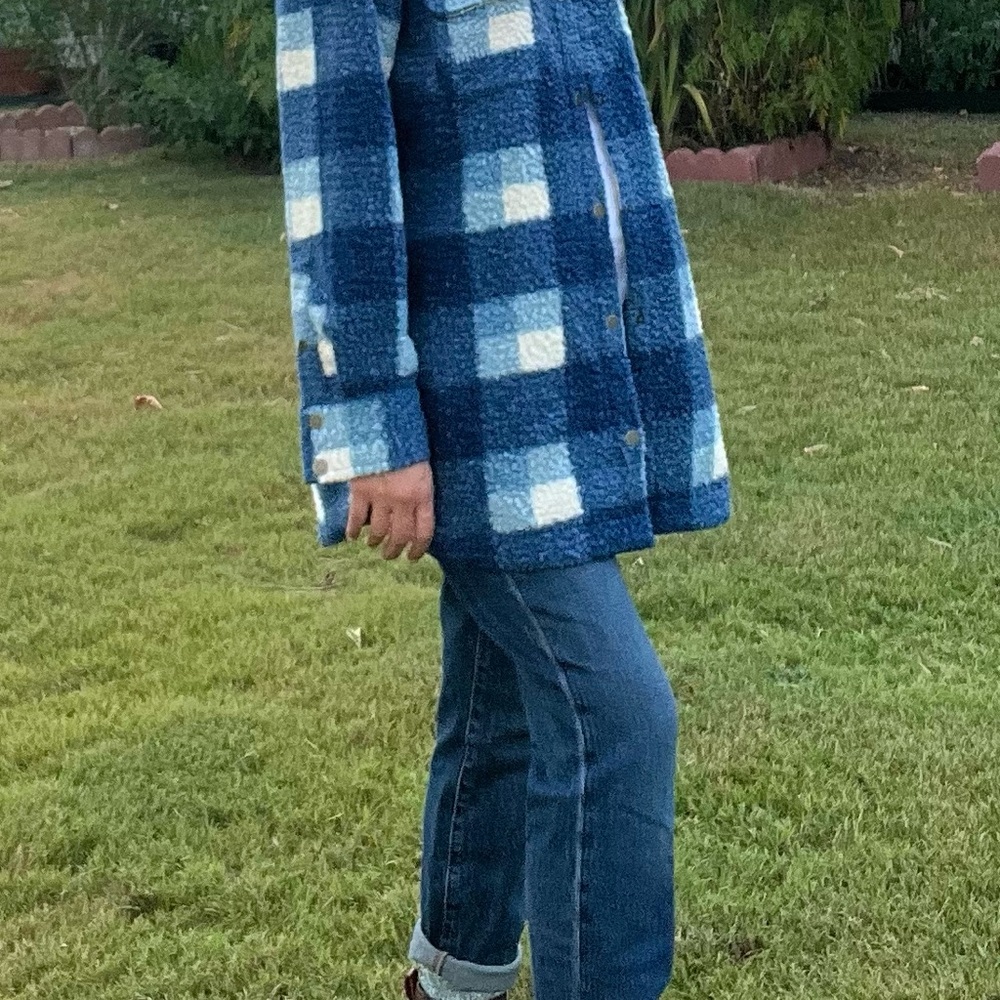 Soft surroundings blue plaid dealto shacket with pockets size medium - Picture 5 of 14